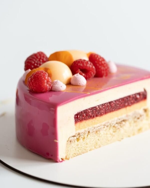 Cheesecake phúc bồn tử